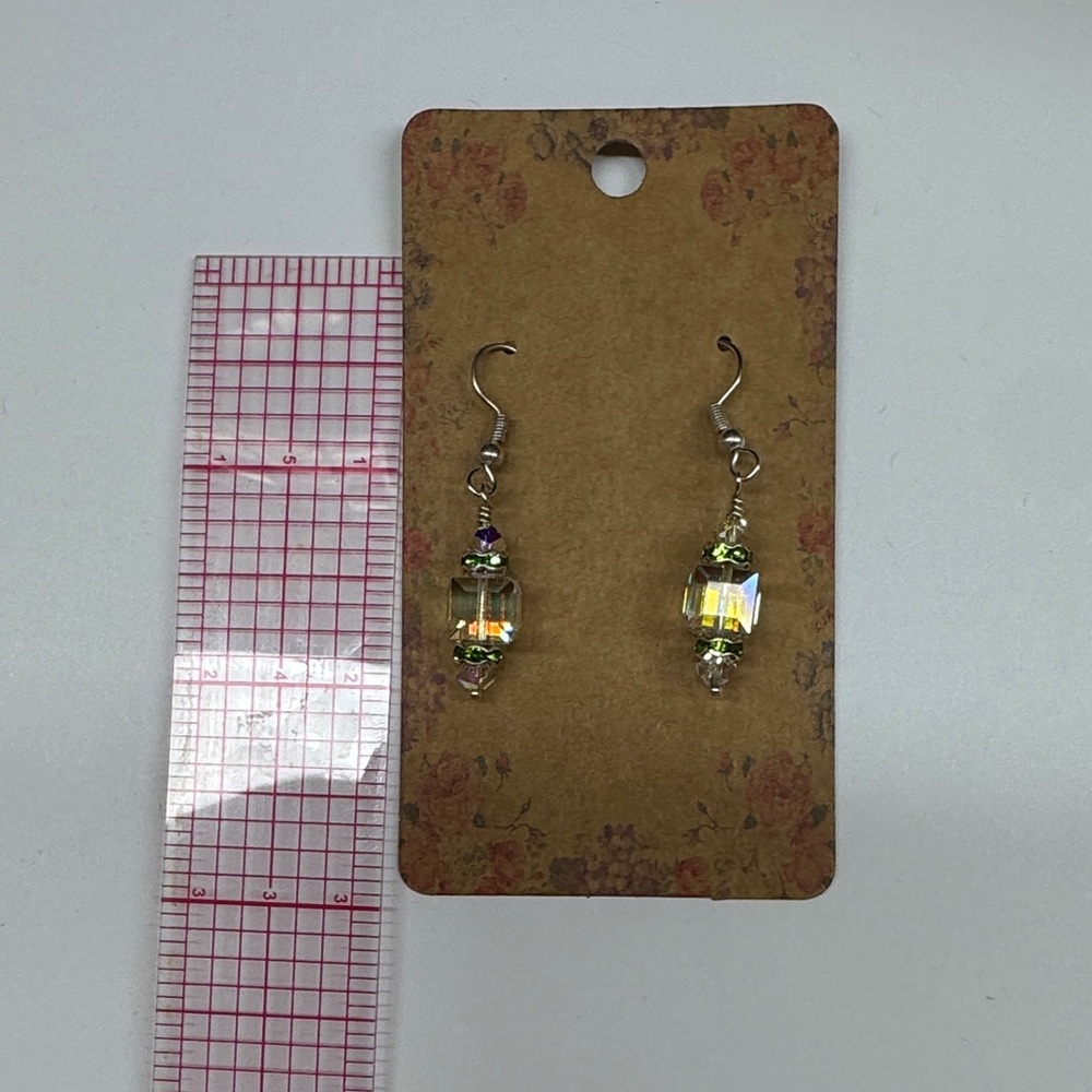 August Birthday 🎂 AB Clear Swarovski Cube and PeridotRhinestone Earrings 2/$22 - Picture 4 of 6